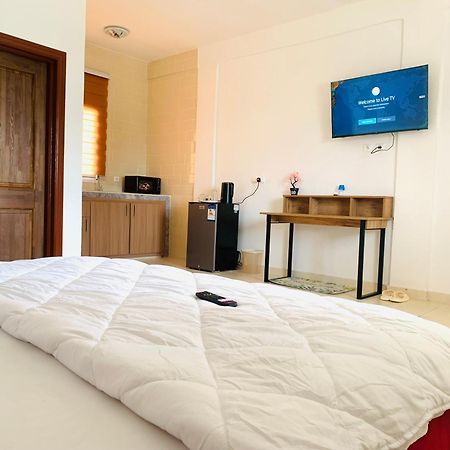 Namaste Hotel & Restaurant Libreville Eksteriør billede