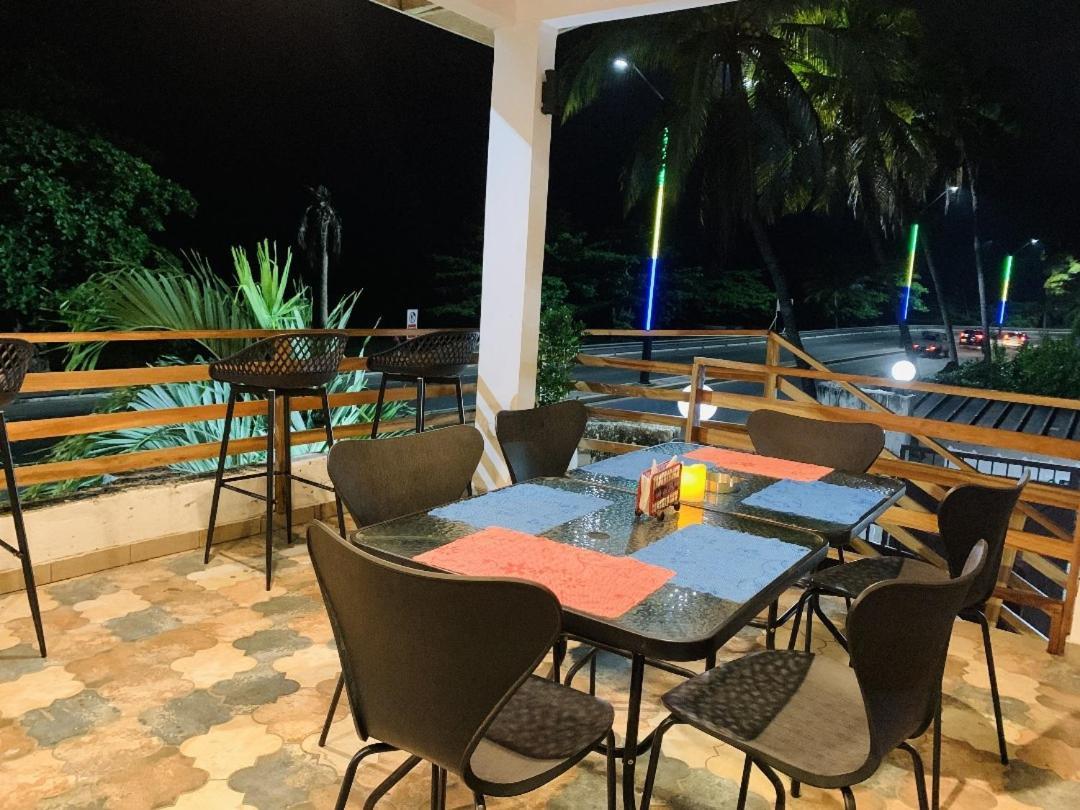 Namaste Hotel & Restaurant Libreville Eksteriør billede