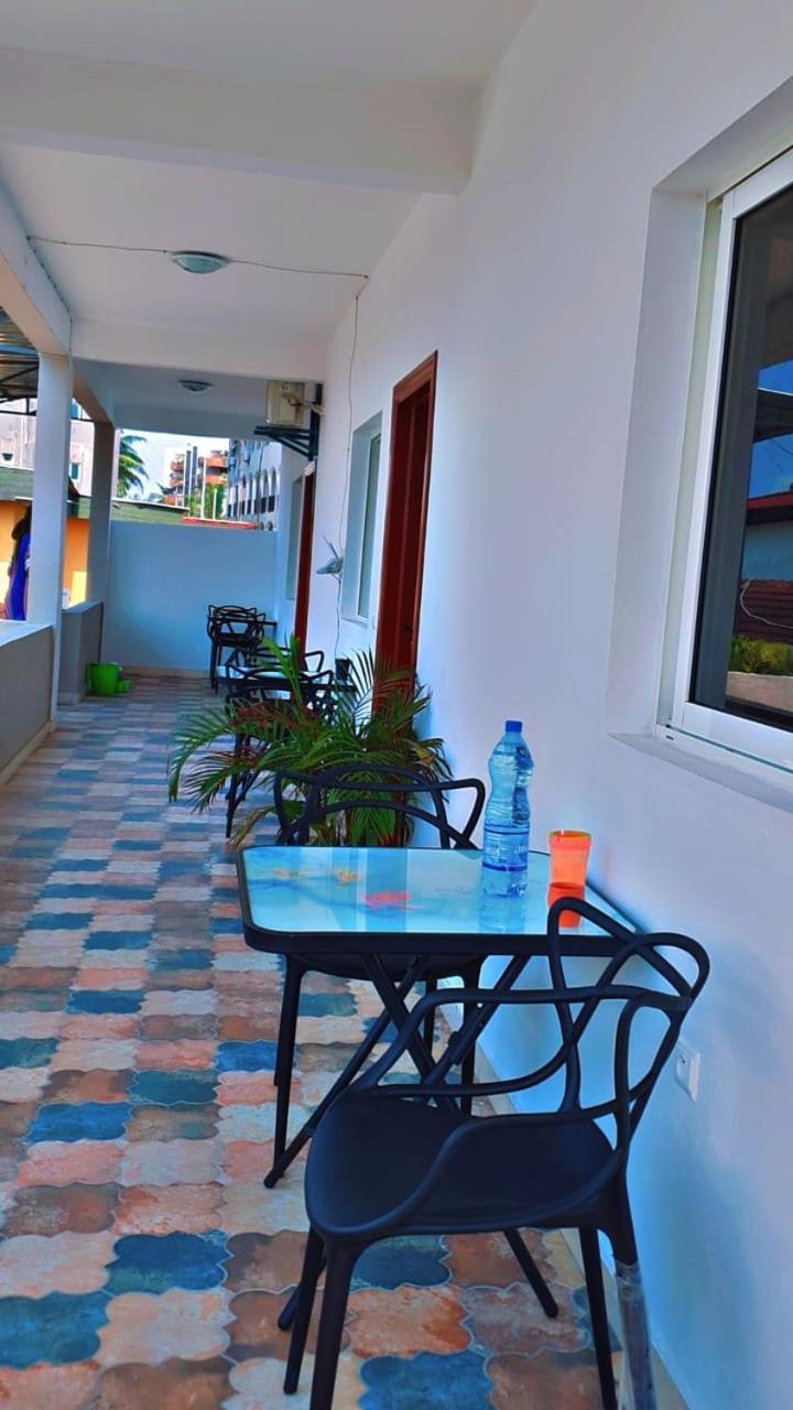 Namaste Hotel & Restaurant Libreville Eksteriør billede